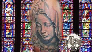 TATTOO RÉALISTE 😊Pour plus d’informations contactez nous en message privés 📲, par téléphone 📞 ou directement au studio 🏠INKTENSE 352 TATTOO STUDIO2-4 Rue Dr. Herr Ettelbruck 🇱🇺 ☎️ +352 2776 2492#inktense352tattoo #inktense352 #inktense #ettelbruck #Luxembourg #luxembourgtattoo #tattooluxembourg #tattoo #tattoos #realist #realistic #realistictattoo #tattoorealistic #marie #religion #art #artist #tattooed #inked #ink #inkedboy #inkedgirl #tattooedboy #tattooedgirls #tattooedgirl #art #artist #illustration