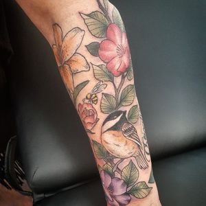 Floral halfsleeve #tattoo #tattoolife #tattooart #flowertattoo #naturetattoo  #rosewatertattoo #tattoos #tattooartist #art #ink #inked #lynntattoos #inkedmag #portland #portlandtattooers #portlandtattoo #pdx #pdxartists #pdxtattooers #pdxtattoo #tattooed #tatsoul #fusiontattooink #fkirons #bestink #vegan #tattoosnob #birdtattoos #crueltyfree #eternalink