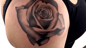 #tattooartist #tattooart #tattooist #tatted #tattoo2me #tat #ta2 #tatau #ink #inked #inkedup #inkedgirl #inkedlife #inkedaddiction #tattooblack #tattooblog  #tattooartwork #tattooarte #tattoocolours #tattooroses 