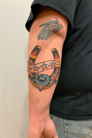 Traditional Horseshoe Diamond And Dice Tattoo