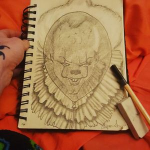 Just decided to draw pennywise cause what horror fan is there that doesnt like pennywise? 