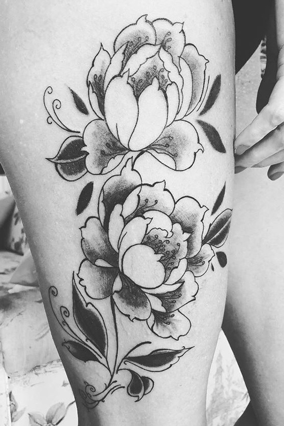 Tattoo uploaded by ike tattoo • Tatuagem exclusiva na coxa flor peonia • Tattoodo Tattoo uploaded by ike tattoo • Tatuagem exclusiva na coxa flor peonia • Tattoodo
