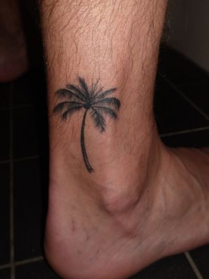 1# tattoo at first visite to Curaçao