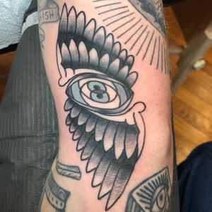 Eyes and wings filler 
