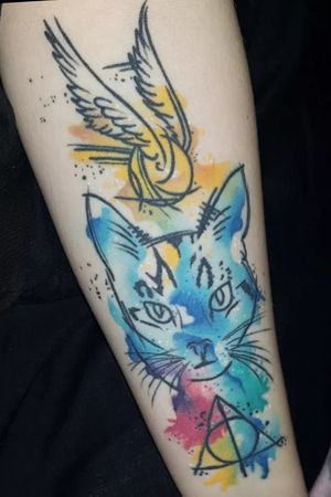 My Harry Potter tattoo with cat patronus! (Prints from my cat!) #HarryPotterTattoos #cattattoos #watercolortattoos #snitch #deathlyhallows 