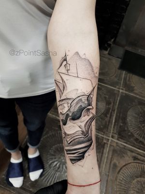 Freehand. #zpointtattoo #sashazpoint #graphictattoo #shiptattoo more of my tattoos check out https://www.facebook.com/Zpointt/ Or https://www.instagram.com/zpointsasha