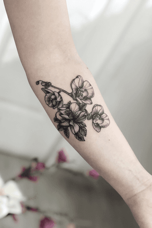 Tattoo uploaded by Bessie lou • Orquideas y gardenia • Tattoodo