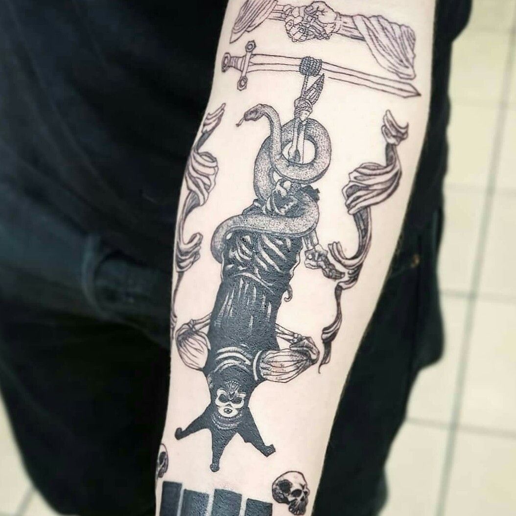 HOLM THE TOOTH  The Hanged Man Tarot Tattoo