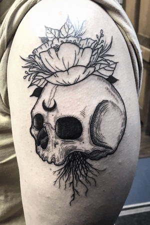 Skull and Peony tattoo #blackwork #portland 