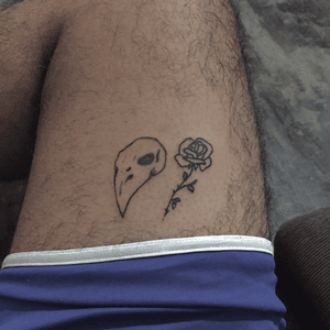 #tattoo2me #autotattoo #black #craneo #crane #rose #sad #tattooaddict 
