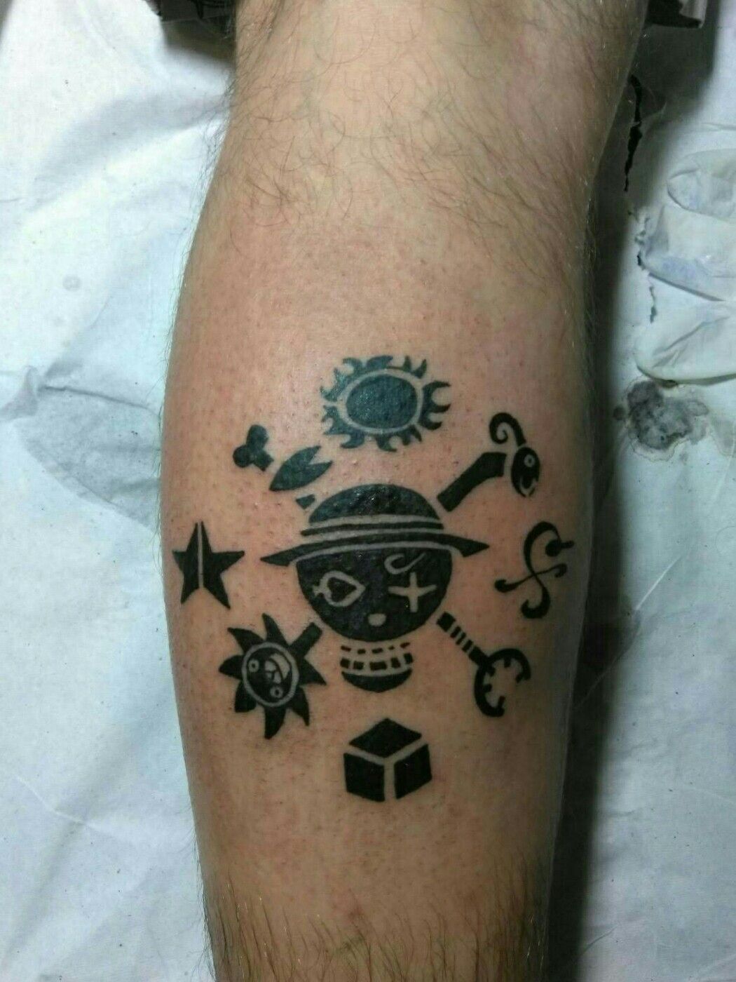 Tattoo uploaded by Mario Alejandro • Logos One Piece • Tattoodo