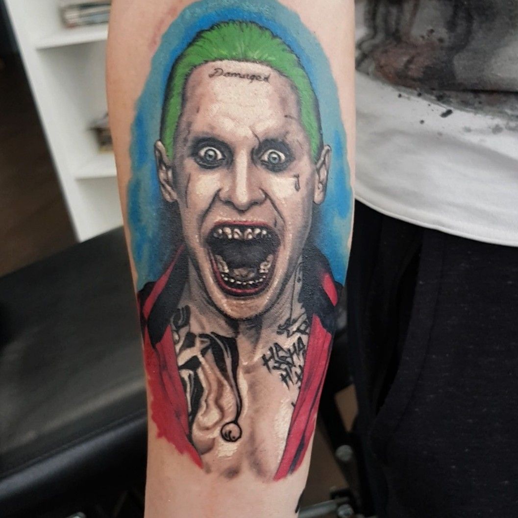 Tattoo Uploaded By Olah Bela Tattoo Joker Suicidesquad Jaredleto Dc Comics Tattoodo