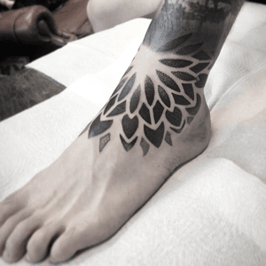 Dotwork geometric foot mandala 
