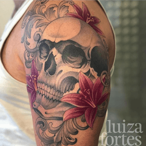 Tattoo by Art Line Tattoo Studio