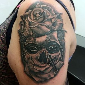 Skull and Rose Tattoo 