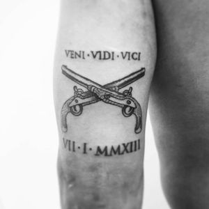 #tattoo #tattoodo #tattooart #tattooaprentice #tattooartist #guntattoo #zerotattooestudio #tattoobrasil #bodymodification 