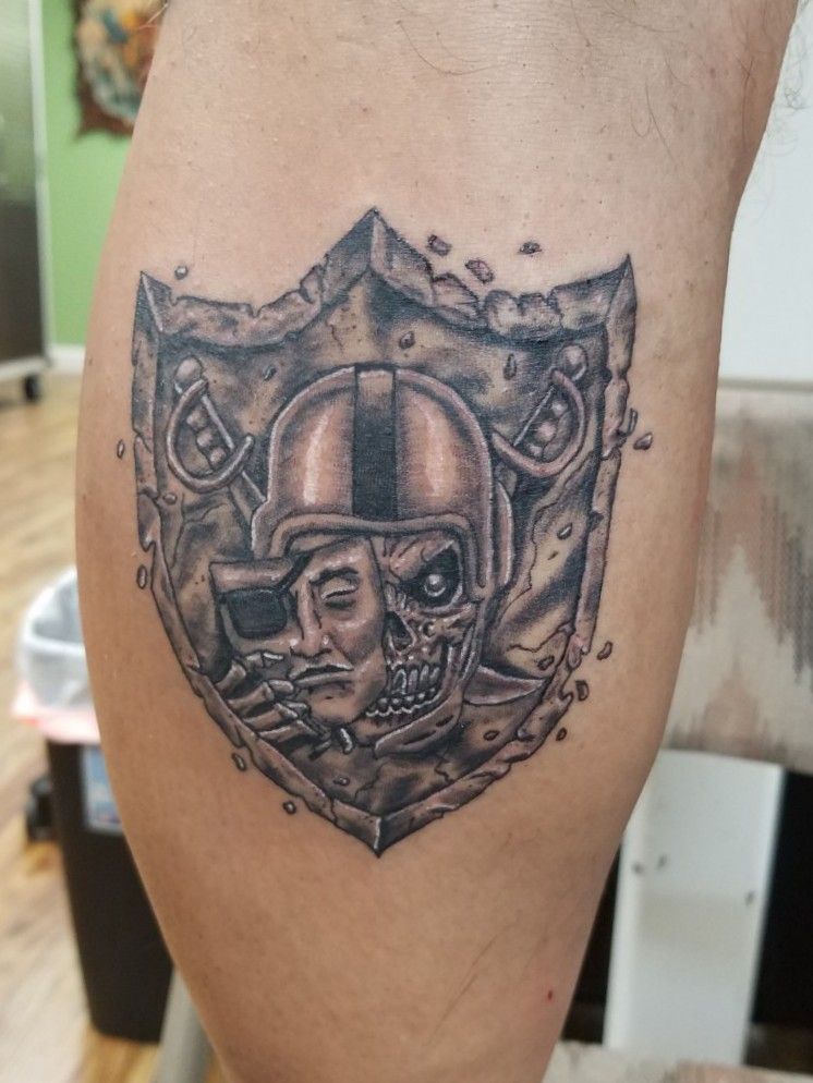 Ink Master on Twitter This custom RAIDERS tattoo by Boneface ink is  pretty sick What do you think InkMaster httpstco9SKZJ3Ptl4   Twitter