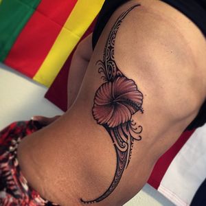 Mixed hibiscus Polynesian tattoo 