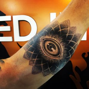 Mandala Tattoo Eye, Great Artwork By the World's Best Tattoo Artists. Great Service, Using Fusion Ink and Eternal Ink, Top Artist and Great Price Friendly Staff and an Hygienic Work Place. Inked in Asia Patong
