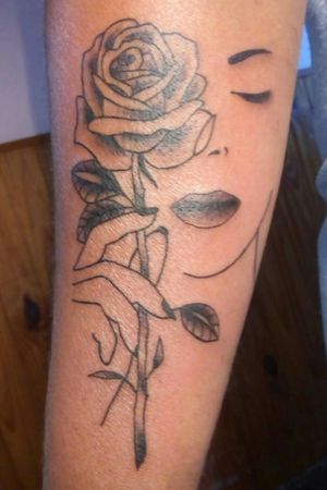 Rose and woman tattoo!! #tat2 #amateurartist #tattooart #rosetattoo #womantattoo 