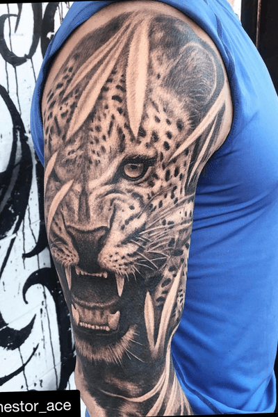 Yesterday’s piece. @nestor_ace #jaguar #jungle #animal #tattooed #tattoosleeve #tattoo #tattooideas #tatt #tattoos #tatuajes #tatuaje #tattooist #tattoosociety #tattooedgirls #tattoomodel #inktober #ink #inkedgirls #inked #inked #inkjunkeyz #inkaddict #inkedlife #vancouver #vancouvertattoo #vanlife