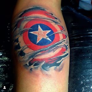 #tattoo #tattooed #tattoocapitanamerica #tattooart 