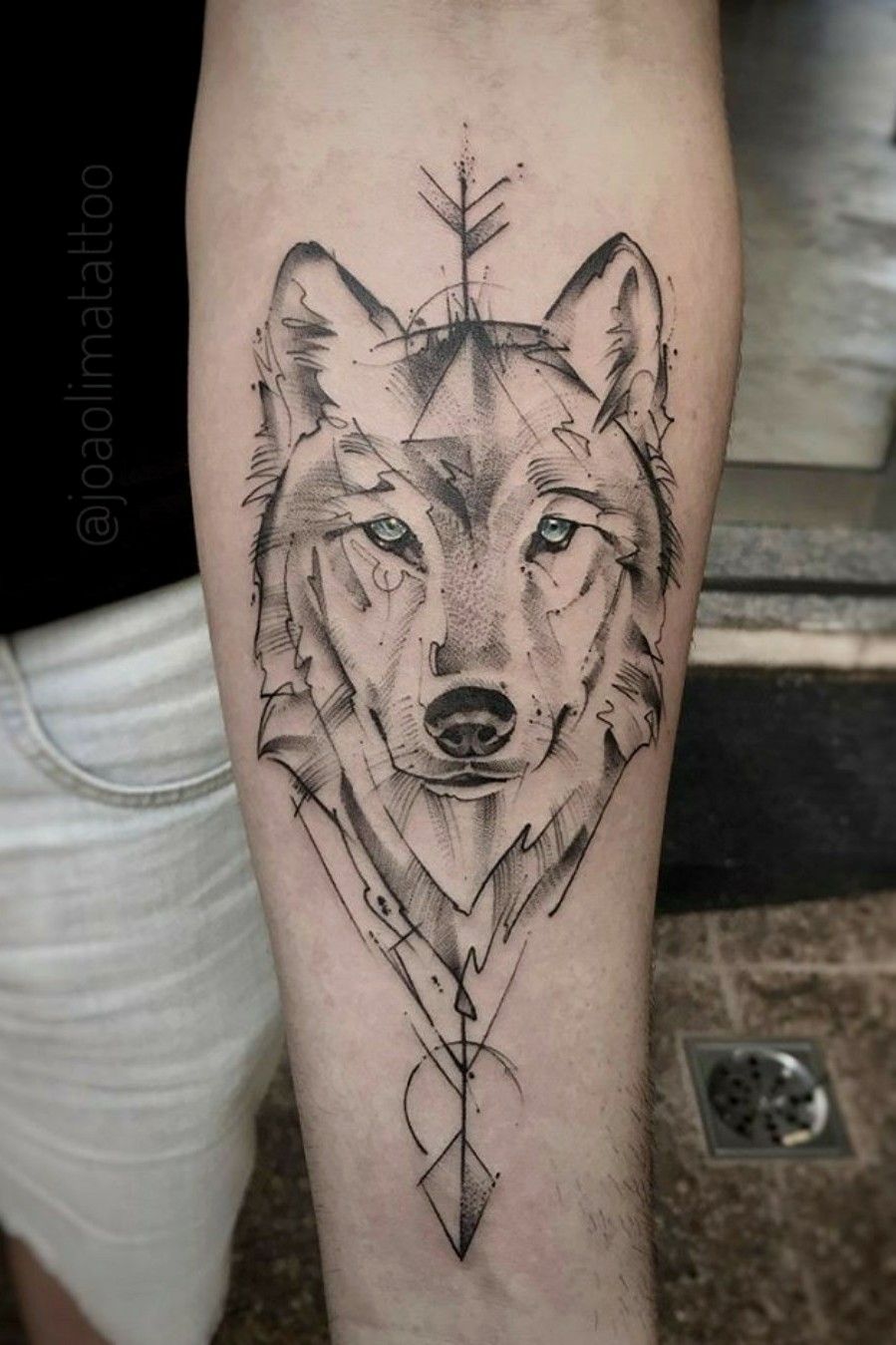 63 On Hand Fabulous Wolf Tattoo Design Ideas You Will Love  Psycho Tats