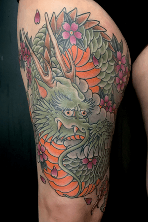Covering scars with a dragon