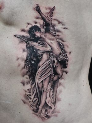 I think it's one of the most difficult tattoos I've ever done :) Big challenge but I love it 😍 Cupid and Psyche 💘❤️#dktattoos #dagmara #kokocinska #coventry #coventrytattoo #coventrytattooartist #coventrytattoostudio #emeraldink #emeraldinkltd #dagmarakokocinska #cupidandpsyche #cupidandpsychetattoo William-Adolphe Bouguereau #tattoo #tattoos #tattooideas #tatt #tattooist #tattooshop #tattooedman #tattooforman #killerbee #immortalinnovations #sabre #pantheraink