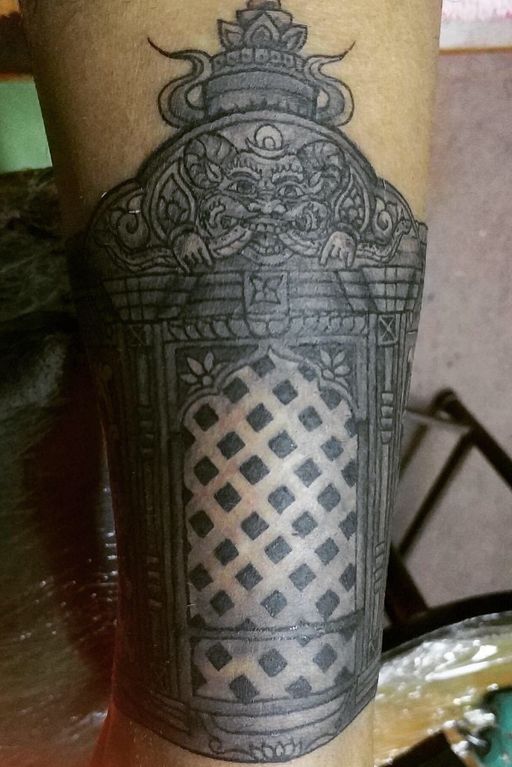 Flash tattoo
