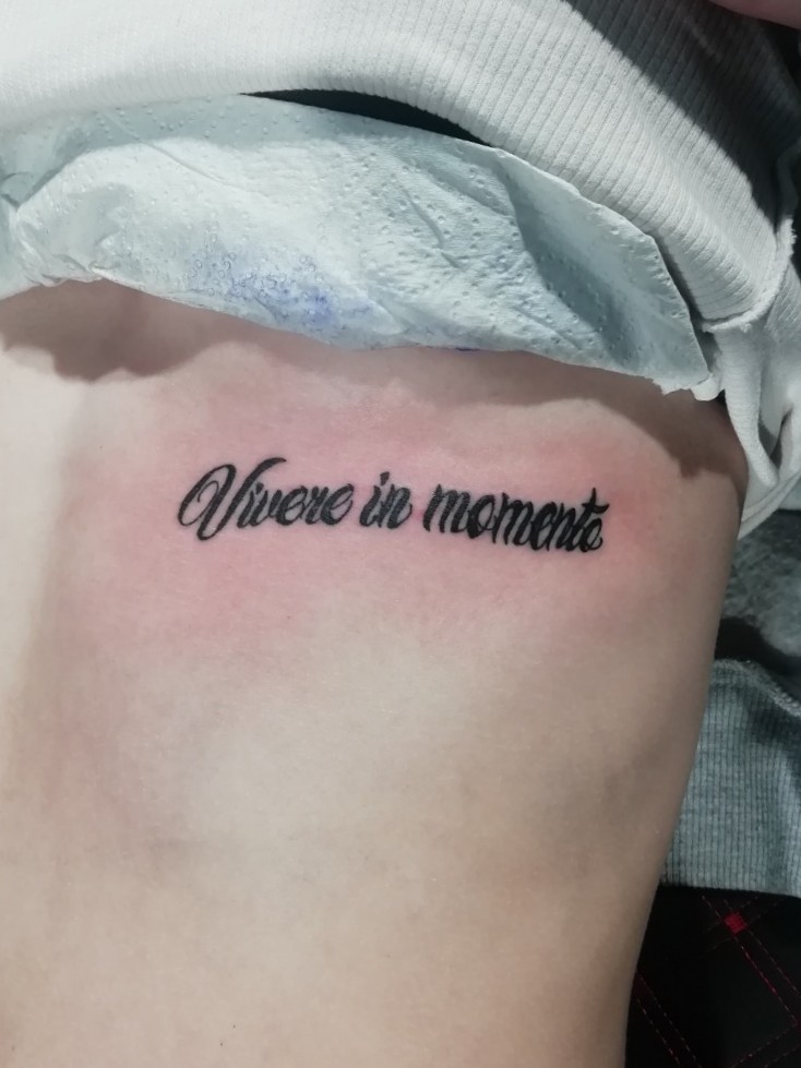 Tattoo uploaded by EXPLOSION TATTOO • Vivere in momento - живи моментом •Tattoodo