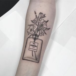 Tatuaje de Heidi Kaye