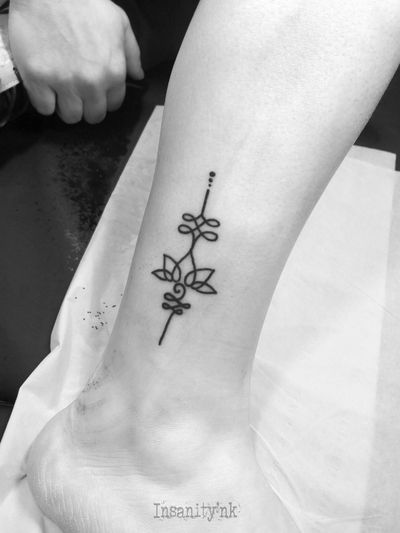 #unalome #unalometattoo #blackwork #linework 