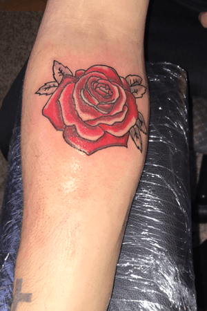 Red Rose Tattoo #eternalinks #redandblack #rose #tattoo #harrzink #tattooart 