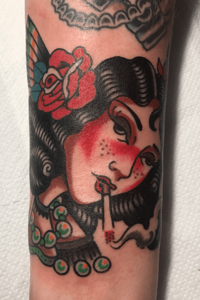 Lady thing! #traditionaltattoo #traditional #ClassicTattoo 