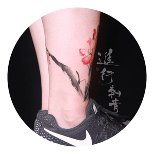 #ingtattoostudio #china #chinese #chinesetattoo #chinesepanting #tattoo #tattooartist #tattooart #tattoodesign #flower #flowertattoo #color #ink #besttattoos #tattoowork #shenzhen 