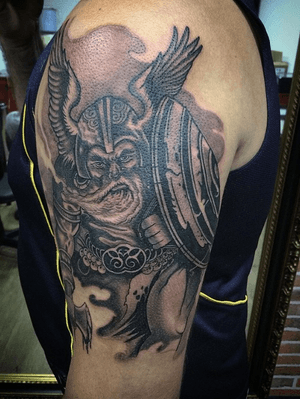 Tattoo by smoke dragon tattoo e piercing