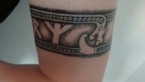 Bracelet rune with dragon. #Vikings #bracelettattoo #dotworktattoo #blackworktattoo #norsemythology #Runes #runestattoo #armband #pagantattoo 