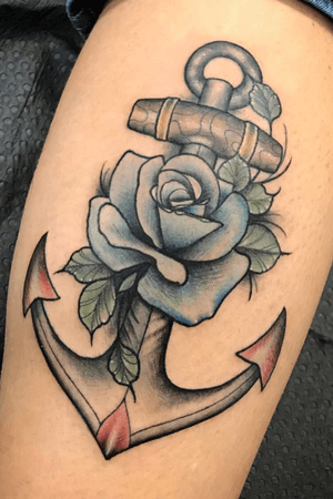 Anchor with rose