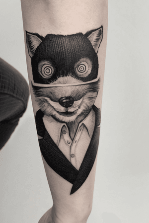 Fantastic Mr Fox #art #tattooartist  #tattoo #tattoos  #graphic #ink #inked #tattooed #tattooer #tattooart #photooftheday #blackwork #illustation #tattoopeople #  #tattoolife  #night #fox 