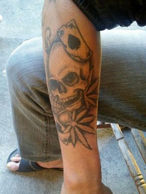 Skull with weed leaves as substatute for the original design which was roses, as filler you have negative shade an a nice blend into a spider web an ace playing cards, Best piece I have