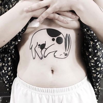 Tattoo by Fidjit #Fidjit #Awesometattoos #besttattoos #tattoodoapp #appartists #trendingtattoos #toptattoos #tattoodoappartists #minimal #bunny #rabbit #animal #cute #blackwork #illustrative