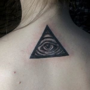 #eyetattoo #illuminati #tattoo #tattoiart #tattootashkent 