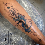 A custom poseidon’s trident tattoo on calf area done in 3 hrs. #tattooart #tattooartist #dövme #Poseidon #trident #calftattoo #watercolor #geometric #linework #dotwork 