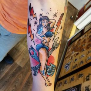 #pinup #traditionaltattoo #oldschool