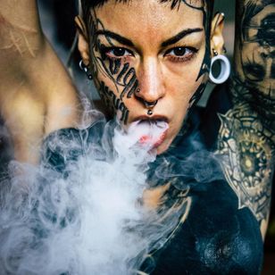 Belle Atrix fotografiada por Danny Woodstock #DannyWoodstock #WoodstockModels #tattoomodel #tattoophotography #tattooart #fineart