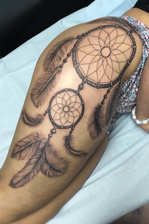 Done by @chchtattoos #dreamcatcher #dreamcatchertattoo #TattooGirl #tattooartist #tattooart #tattoos #art #chicagotattoo #illinois #Tattoodo 