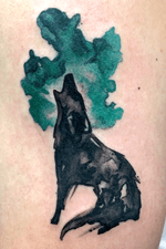 Inky howling wolf