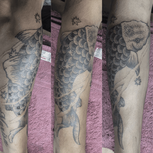 -🐟#tattoo #tattooart #tattoodesing #black #tatuaje #diseñotatuaje #dotwork #blacktattoo #pez #fish #tattoofish #japanesetattoo #japanesefish #puntillismo #tattoopuntillismo #linework 