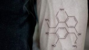#chemistry #dopamine #serotonine #polishartist #blacktattoos 